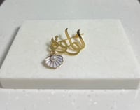 بروش أطفال فاخر مطلي بالذهب