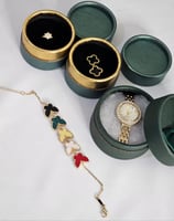 طقم بناتي أنيق