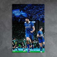 لوحة معدنية ألكسندر ميتروفيتش - صخب الجماهير - فخر...