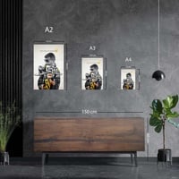 لوحة معدنية عبدالرزاق حمدلله بعنوان النهاية