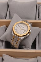 ساعة رجالية بلونين فضي وذهبي