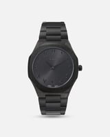 ساعة رجالية بلون اسود مزينة بارقام عربية