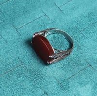 خاتم ملكي فضة عيار 925 بمقبض مُنقط - عنابي