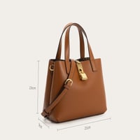 شنطة مميزة حجم متوسط بلون بني