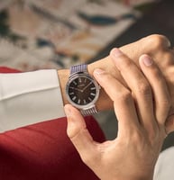 ساعة رجالية بسوار ستانلس ستيل بلون فضي اسود