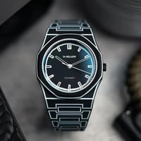 ساعة كاربون رجالية بلون اسود مميز