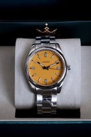 ساعة رجالية شبيهة رولكس باللون الفضي والأصفر