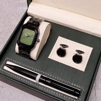 طقم رجالي منسق مع كبك و قلم