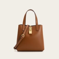 شنطة مميزة حجم متوسط بلون بني