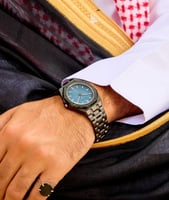 ساعة رجالية ستيل باللون الأسود ميناء أزرق