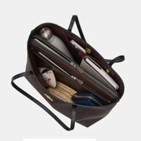 شنطه توت من كوتش بني محروق مثالية للجامعة والدوام