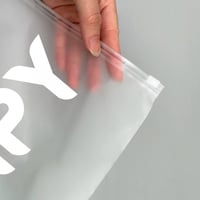 10 اكياس ملابس واحذية ( صغير )