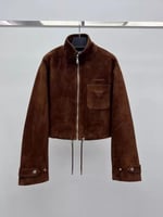 جاكيت برادا جلد ماعز فاخر بتصميم قصير