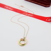 حلية متدلّية من مجموعة "ترينيتي"