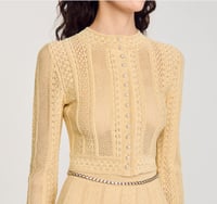 طقم ساندرو لينيت المحبوك بلوزة وتنورة