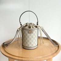 شنطه أوفيديا الصغيرة بتصميم دلو من غوتشي