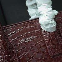 حقيبة نانو ساك دو جور الكلاسيكية من سان لوران برغن...