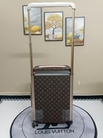 حقيبة هورايزن 70 من لويس فويتون بتصميم مارك نيوسن