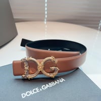 حزام دولتشي آند غابانا مصنوع من الجلد الفاخر