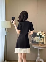 فستان ساندرو باراديس قصير أسود بحافة كشكش متباينة