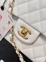 شانيل كلاسيك فلاب متوسطة مع هاردوير ذهبي