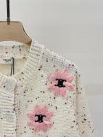 كارديجان مطرز بالورود من صوف الموهير ماركة سيلين