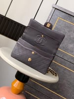 شنطه كتف شانيل عتيقة سبريسو بلاك