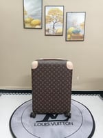 حقيبة هورايزن 70 من لويس فويتون بتصميم مارك نيوسن