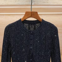 طقم تنورة وبلوزة ماكسي محبوكة مرصعة بأحجار الراين