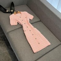 فستان تويد قصير مزين بأزرار اللؤلؤ والترتر من سيلف...