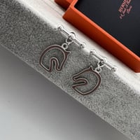 أقراط تونير بتصميم رأس حصان من هيرمس