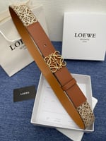 حزام رجلد منقش من لويفي