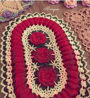 شرح مفرش بثلاث وردات - فديو - pdf