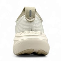 أسيكس نيمبوس 27 كريمي