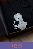 بلوفرات الجميلة والوحش (بدون الأكواب)