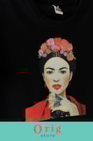 تيشيرت فريدة كاهلو