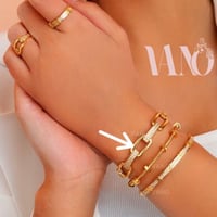 اسوار مع خاتم مطلي ذهب