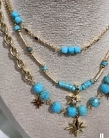 سلاسل حجر مطلية