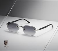 نظارات شمسيه لون رمادي