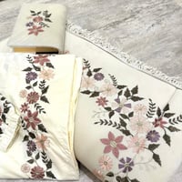 طقم صلاة مطرز