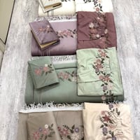 طقم صلاة مطرز