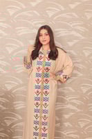 عبايه نسائي مطرزة بقبعه