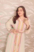 عبايه نسائيه مطرزه مع حزام