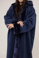 فروه نسائي قماش مخمل مموج