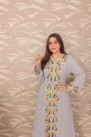 عبايه نسائي مطرزه مع حزام