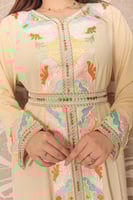 عبايه نسائي مطرزه بحزام