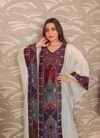 عبايه نسائي بتطريز فلسطيني