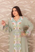 عبايه نسائي مطرزه بحزام