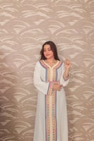 عبايه نسائيه مطرزه مع حزام