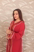 عبايه نسائيه مطرزه مع حزام